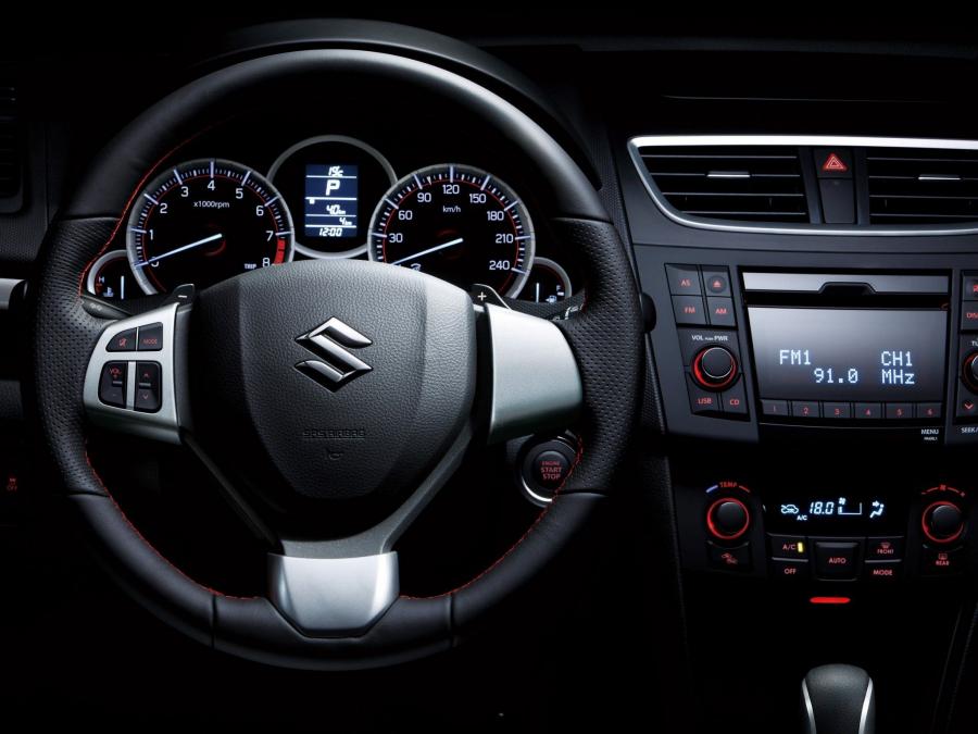  Suzuki Swift Sport 5-Door 2013 года  (фото 12 из 19)